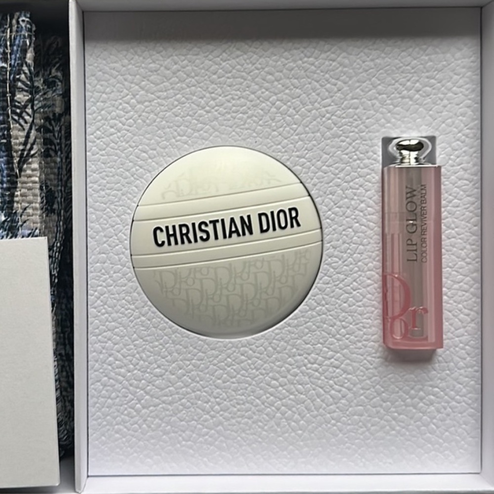Dior AROUND THE WORLD TOTE Gift Set-Limited Edition - Picture 5 of 7